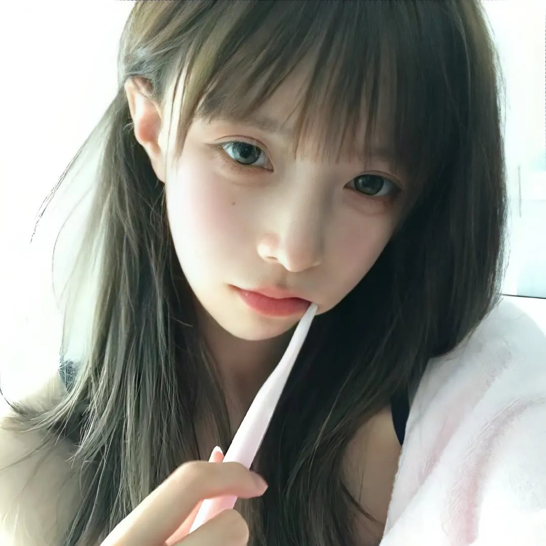 夹缝中活着，小春